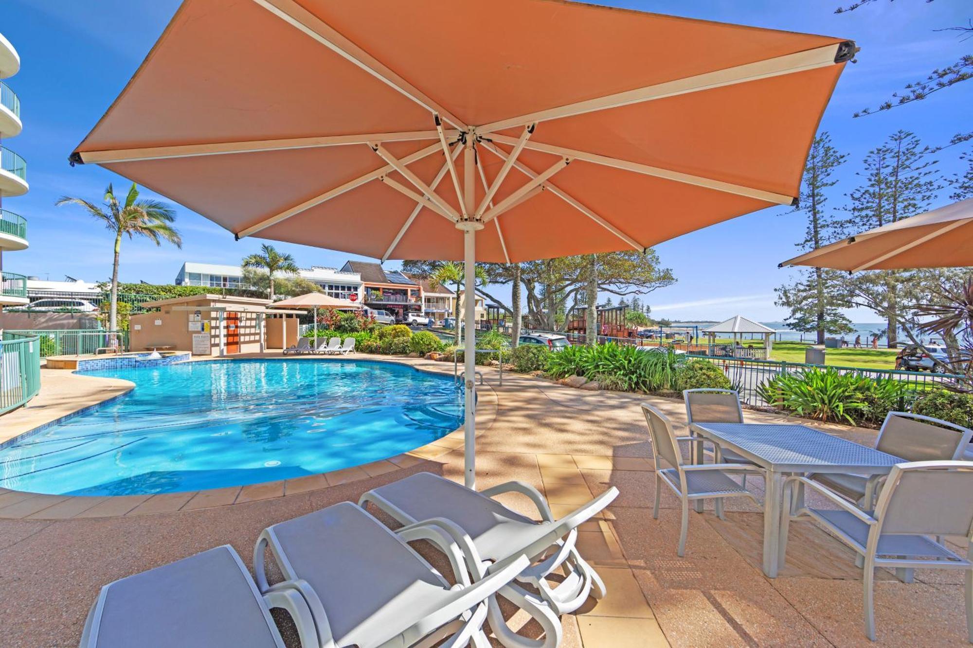 The Norfolks On Moffat Beach Caloundra Exterior photo