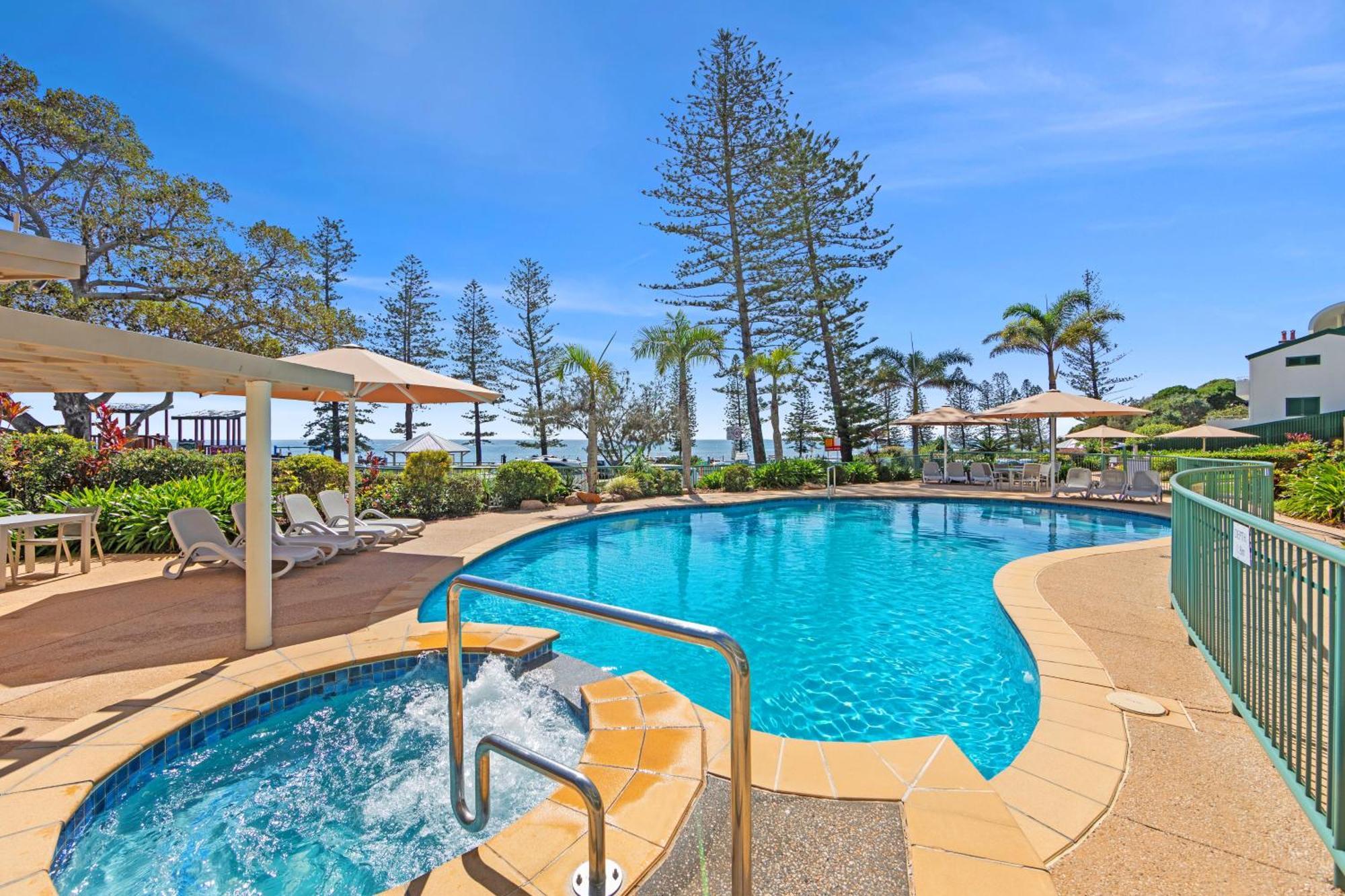 The Norfolks On Moffat Beach Caloundra Exterior photo