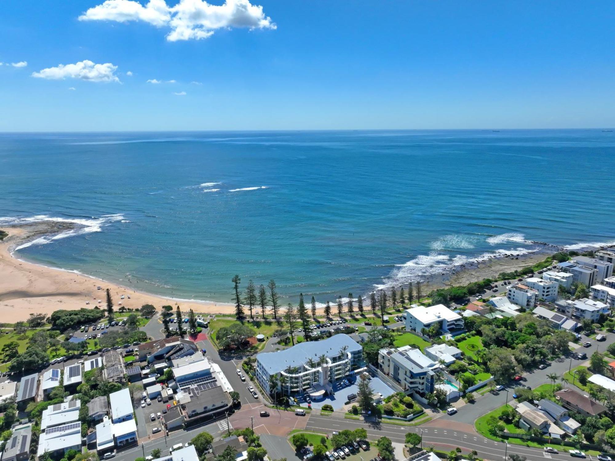 The Norfolks On Moffat Beach Caloundra Exterior photo