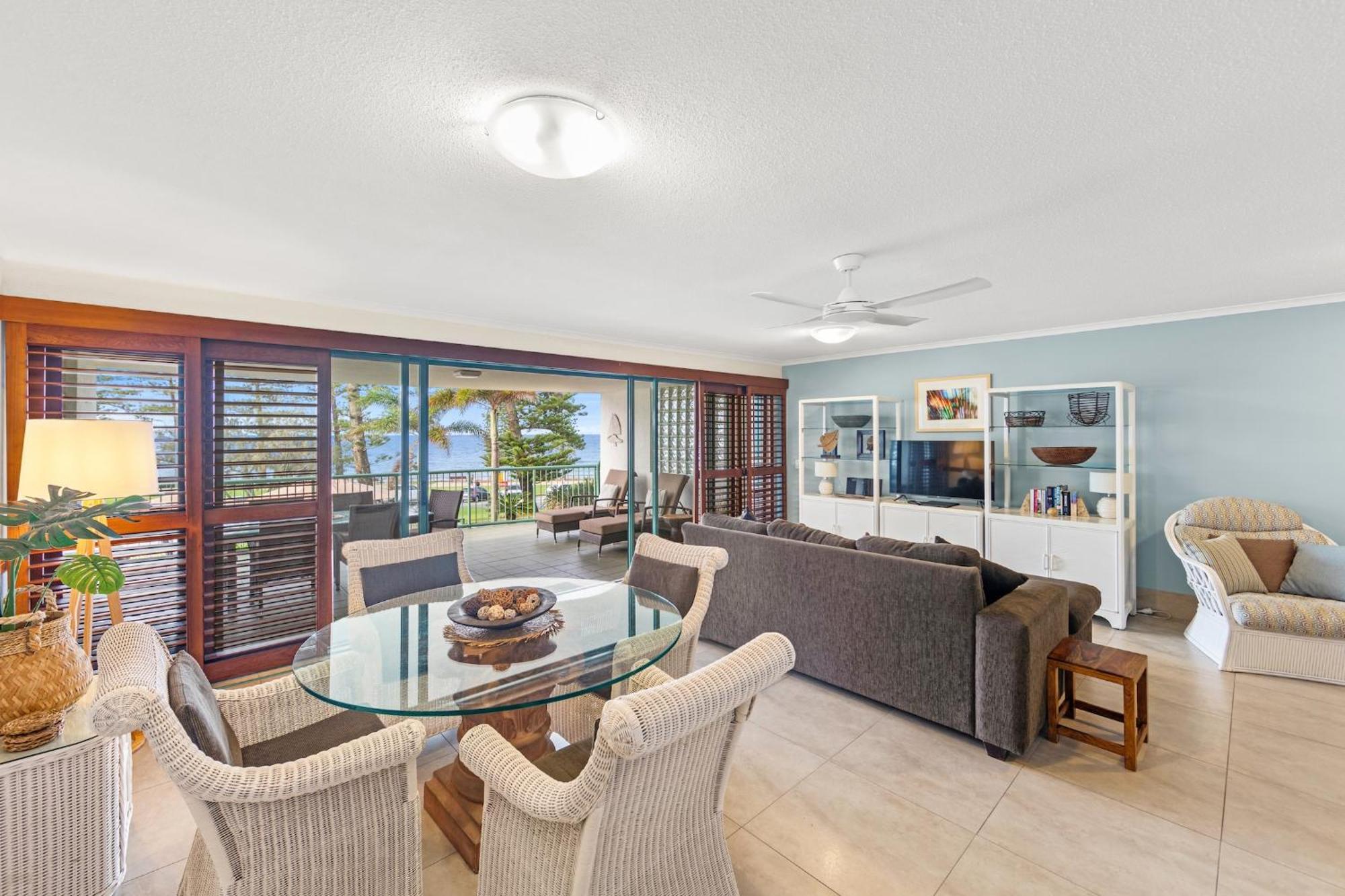 The Norfolks On Moffat Beach Caloundra Exterior photo