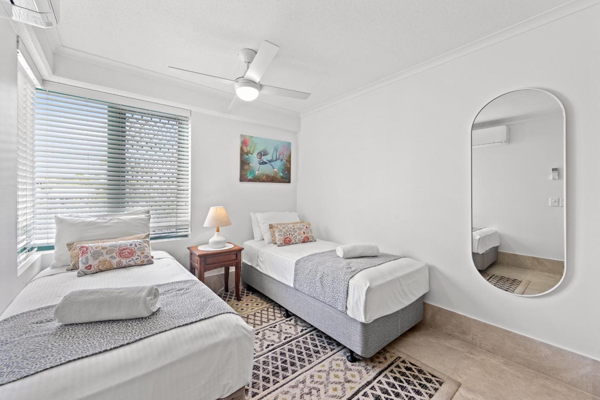 The Norfolks On Moffat Beach Caloundra Room photo