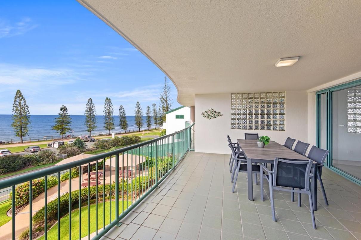 The Norfolks On Moffat Beach Caloundra Room photo