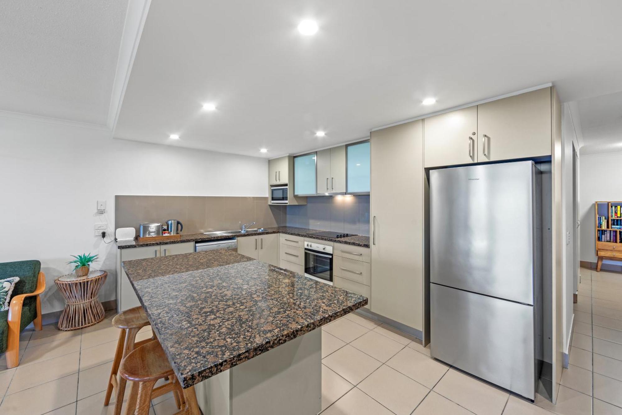 The Norfolks On Moffat Beach Caloundra Room photo