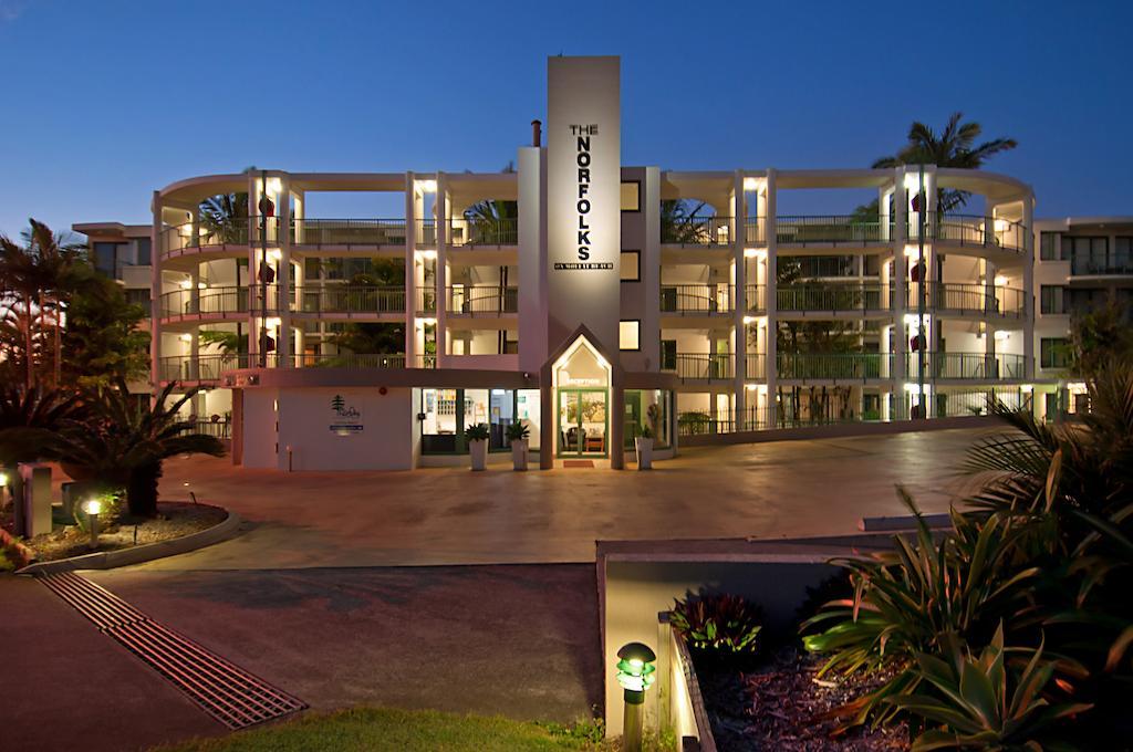 The Norfolks On Moffat Beach Caloundra Exterior photo
