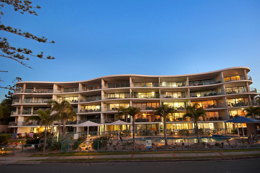 The Norfolks On Moffat Beach Caloundra Exterior photo