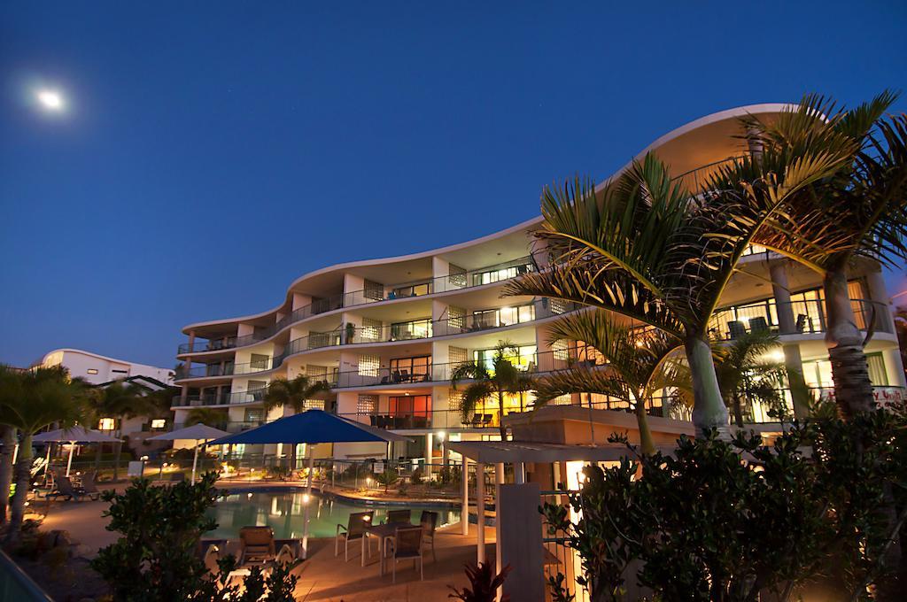 The Norfolks On Moffat Beach Caloundra Exterior photo